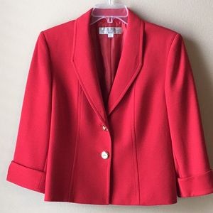 Tahari ASL Blazer 3/4 Sleeves 2 Button Closure 10P